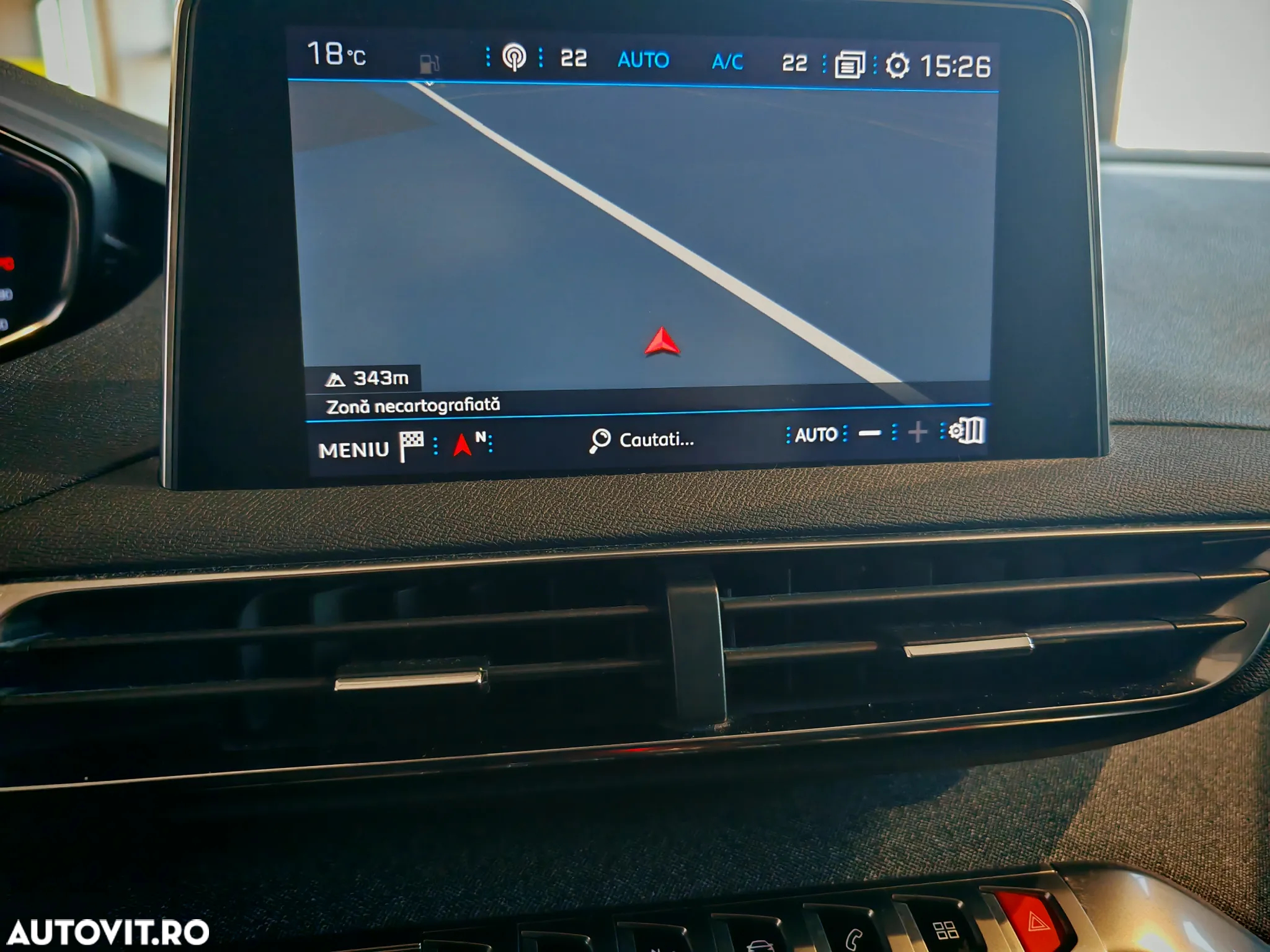 Peugeot 3008 1.2 PureTech S&S EAT8 Allure - 26