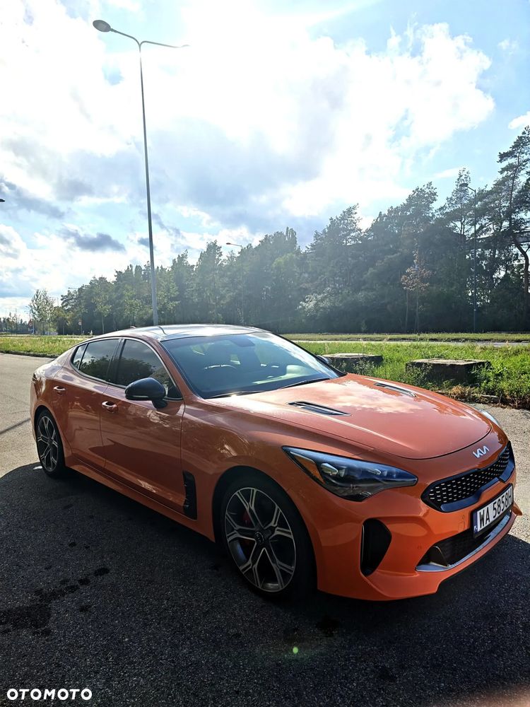 Kia Stinger - 17