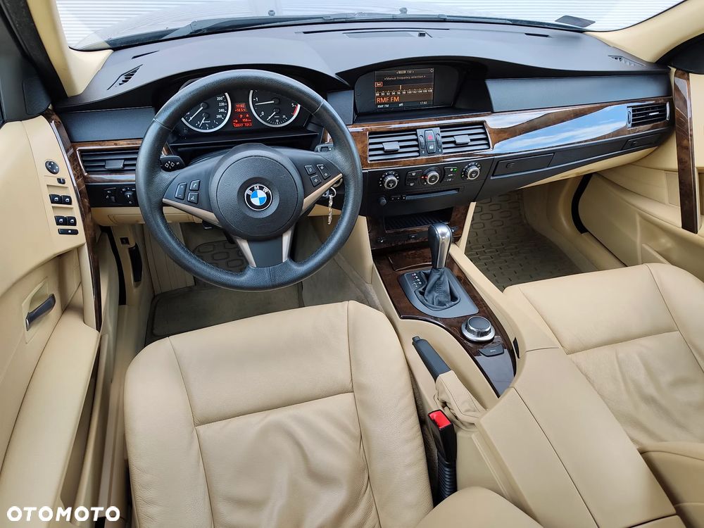 BMW Seria 5 - 21