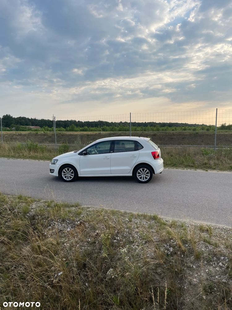 Volkswagen Polo 1.6 TDI DPF Highline DSG - 13