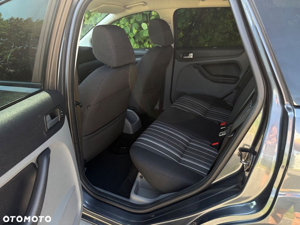 Ford Focus 1.6 Silver X - 9