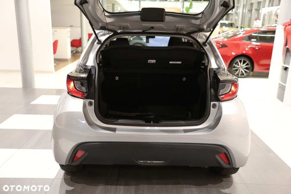 Toyota Yaris - 14