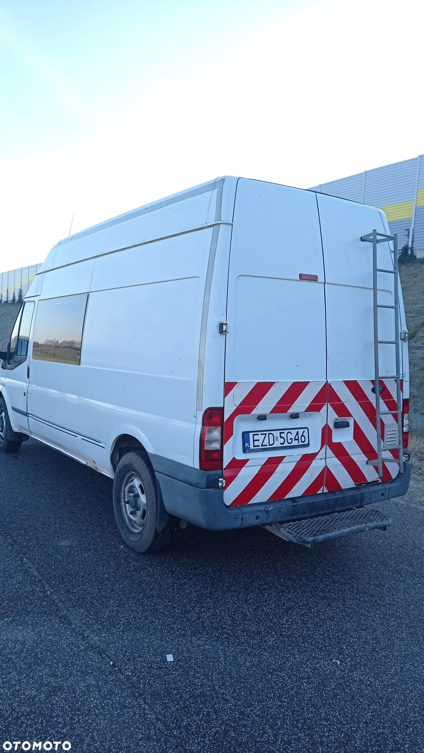 Ford Transit - 4