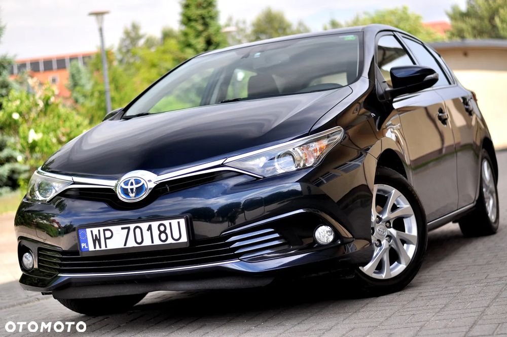Toyota Auris 1.8 HSD Sol - 9