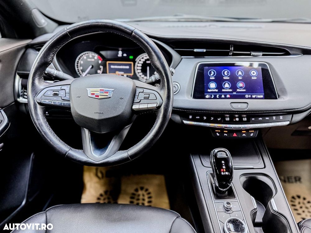 Cadillac XT4 - 13