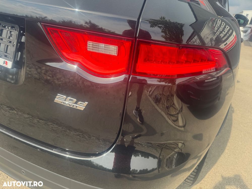 Jaguar F-Pace 20d AWD Aut. R-Sport - 32