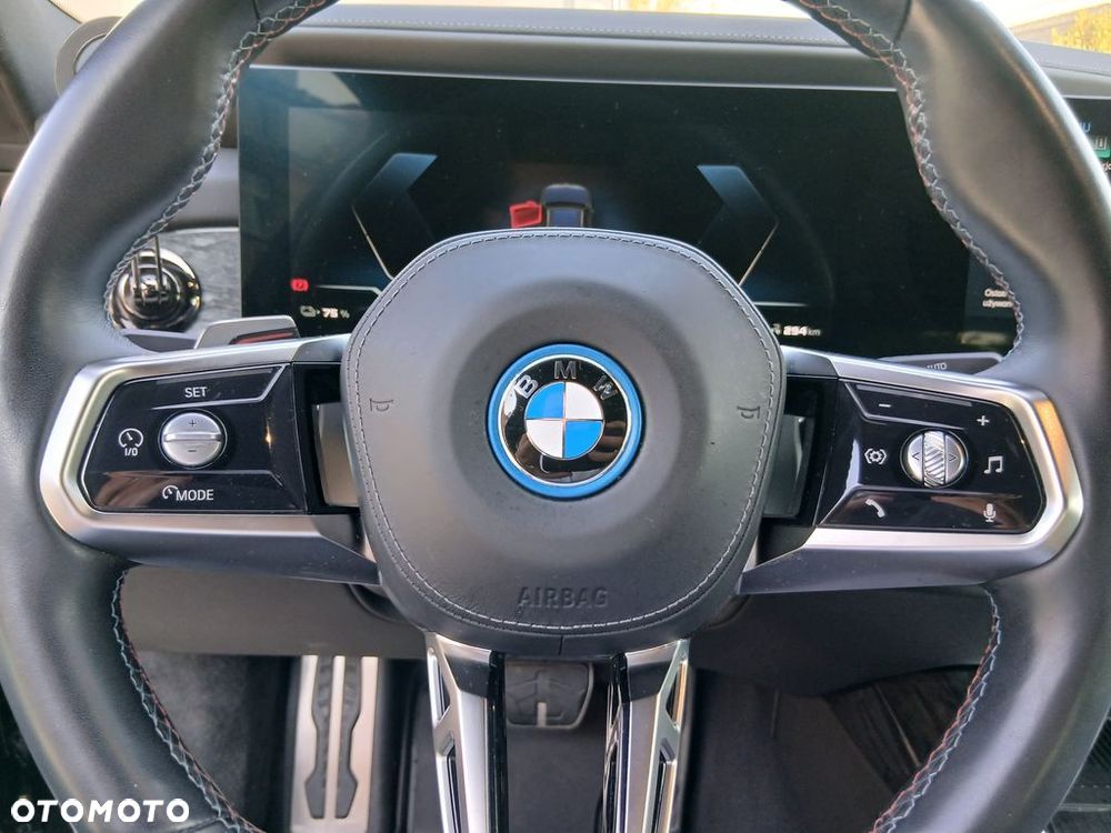 BMW i7 - 34