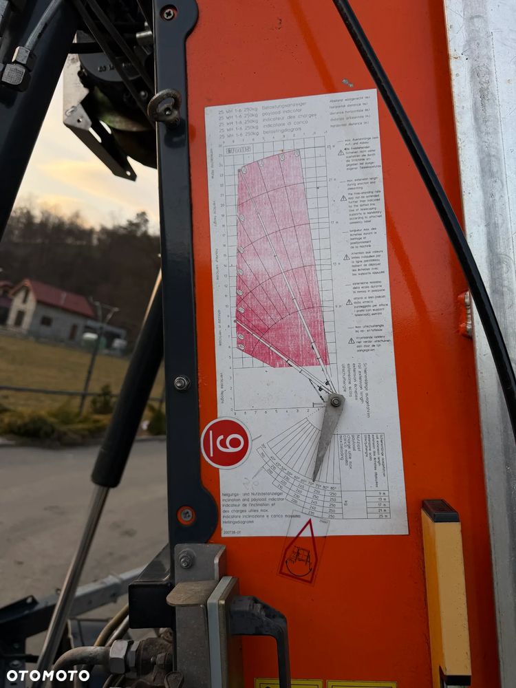 Paus Easy Big 25WH Drabina Dekarska w pełni Hydrauliczna 26 metrów. Obrotowa. 2018rok. Jak Nówka z salonu. praktycznie zerowy przebieg! Odpala na kluczyk. Silnik Honda. Serwisy w Dekra do Końca. Sprowadzona z Komuny Norweskiej. Wielka Okazja. Dokumenty do rejestracji. Dodatkowe sterowanie z góry. Nowy model - 33