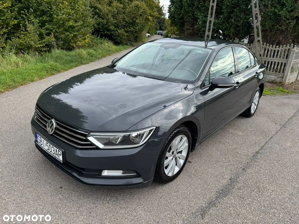 Volkswagen Passat - 20