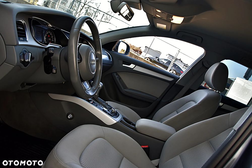 Audi A4 Avant 2.0 TDI Quattro S tronic - 14