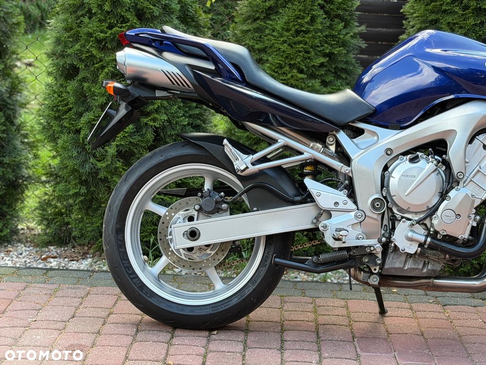 Yamaha FZ6 - 9
