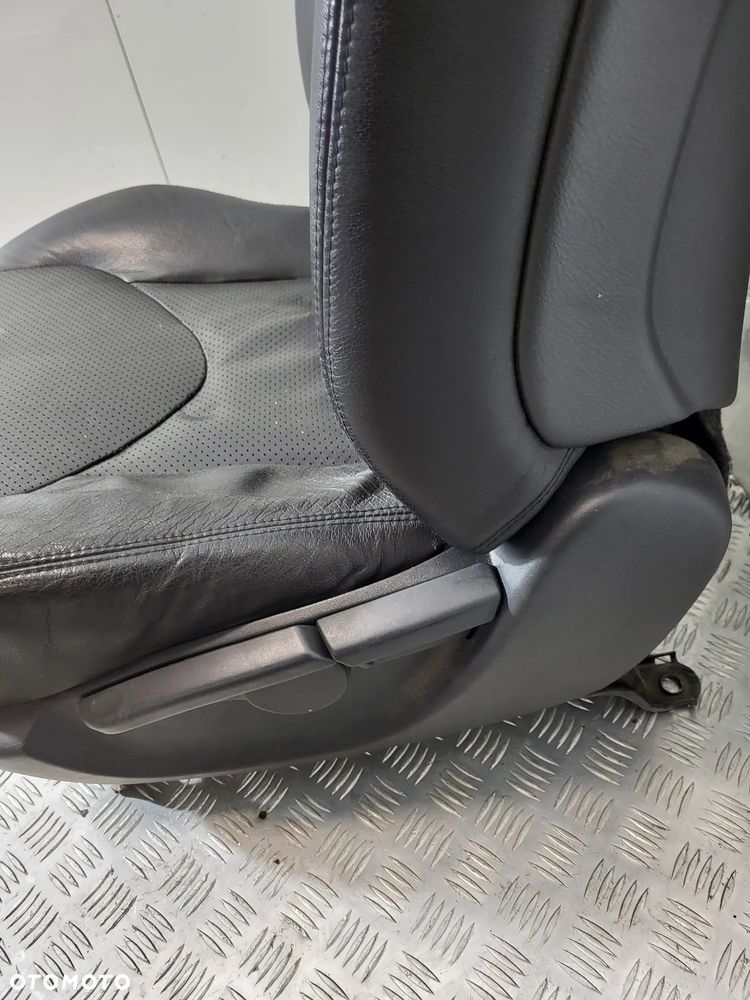 Toyota Rav4 III Fotel Lewy Przód Skóra - 6
