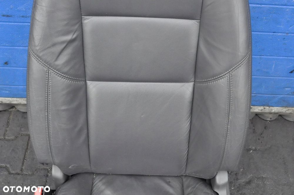 VOLVO C30 FOTEL KIEROWCY SKÓRA - 3