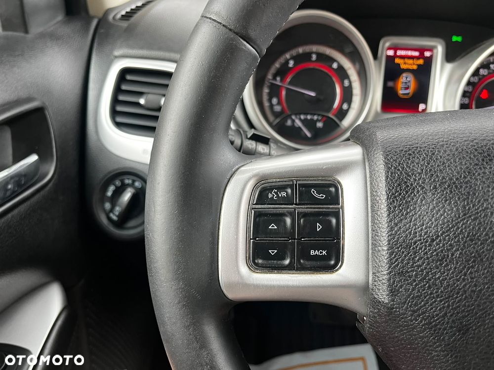 Fiat Freemont 2.0 Multijet Lounge AWD - 9