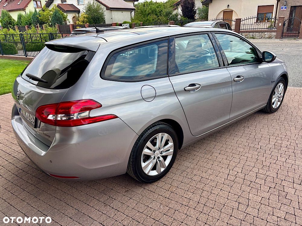 Peugeot 308 1.6 e-HDi Allure S&S - 4