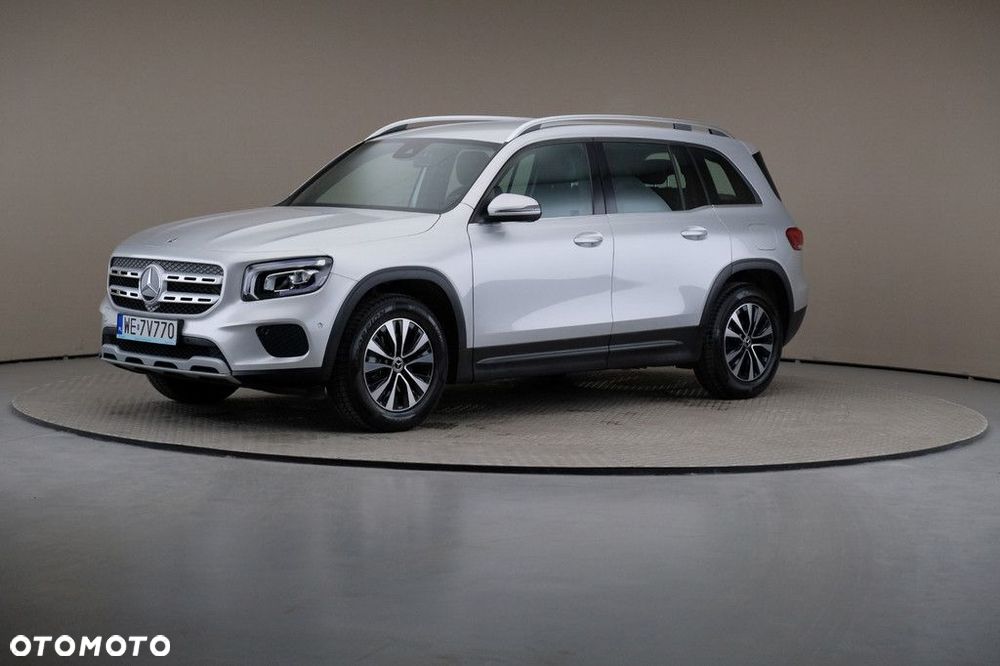 Mercedes-Benz GLB - 1