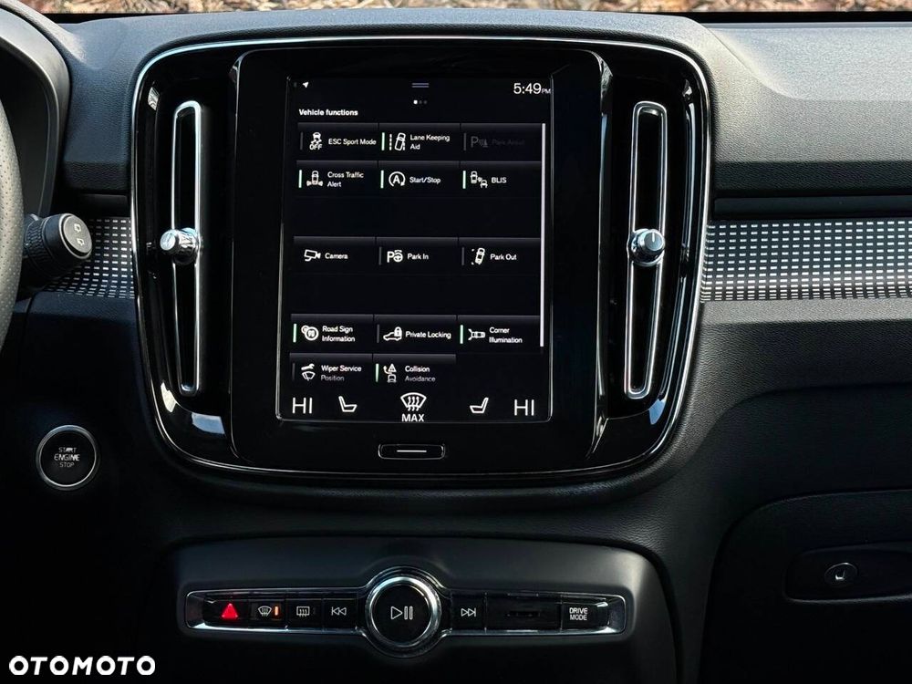 Volvo XC 40 T5 AWD R-Design - 24
