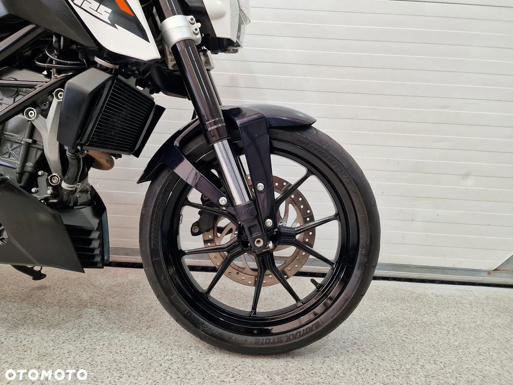 KTM Duke - 21