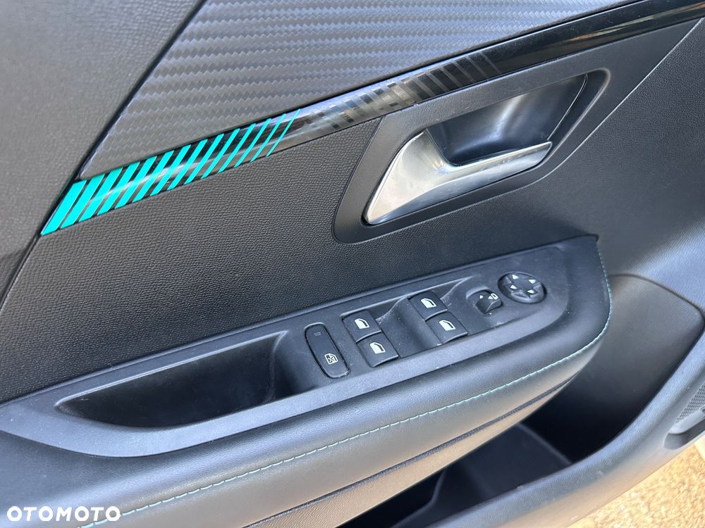 Peugeot 208 1.2 PureTech Active Pack S&S - 31