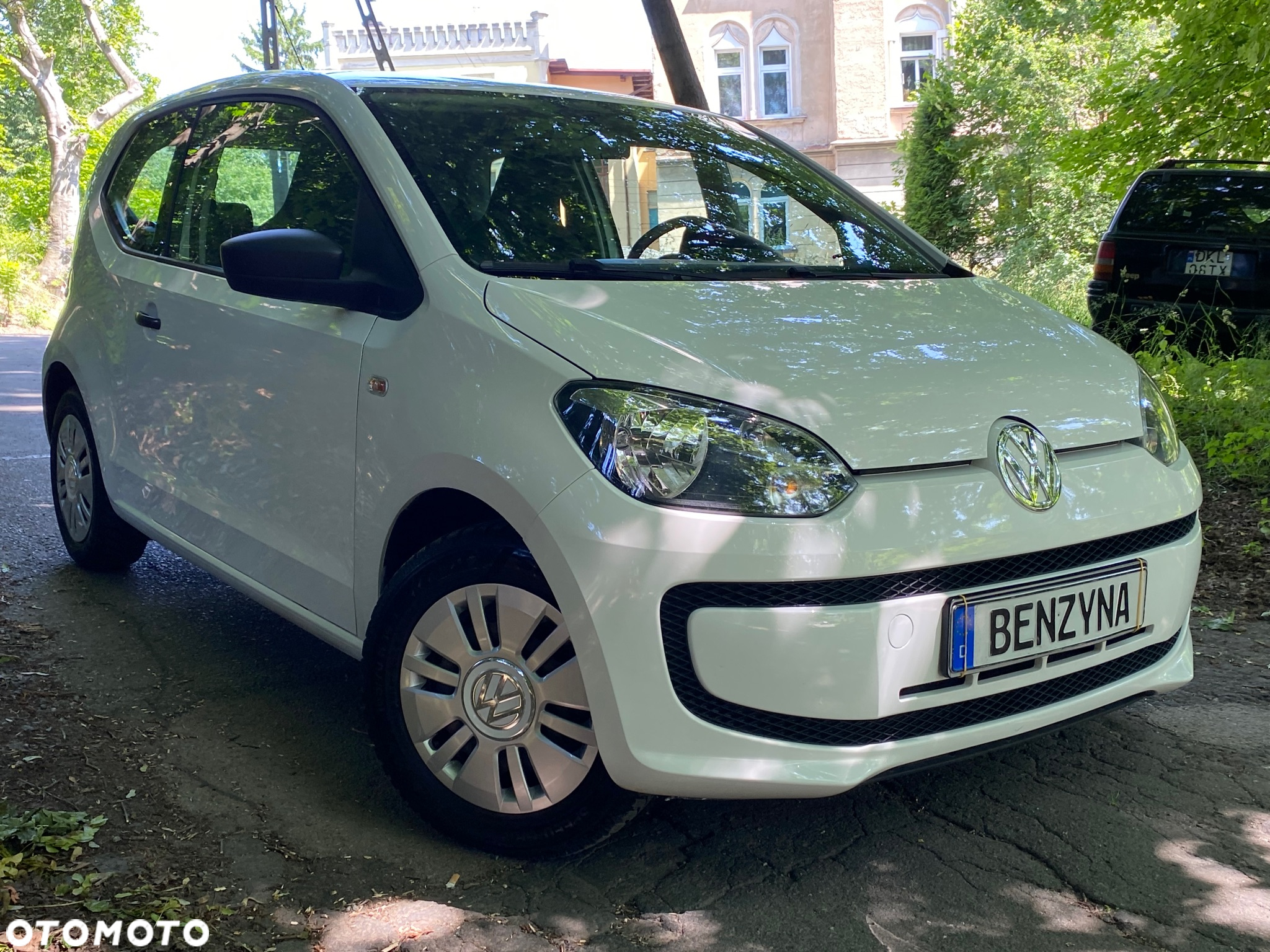 Volkswagen up! Active - 5