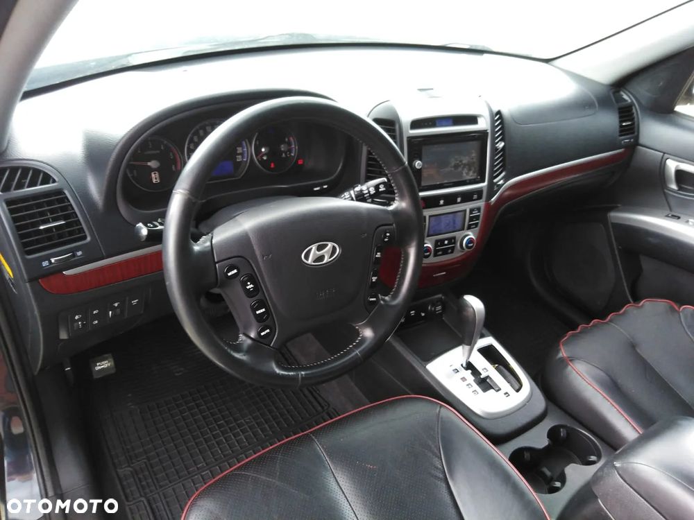 Hyundai Santa Fe - 22