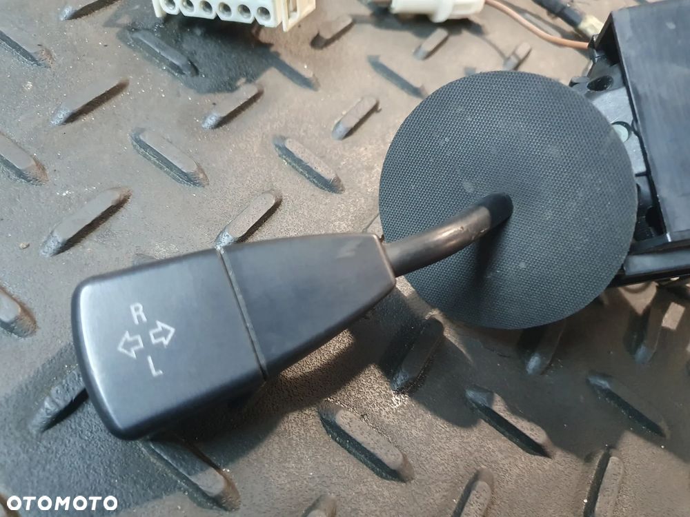 PRZEŁĄCZNIK ZESPOLONY ŚWIATEŁ BMW 3 E36 - 2
