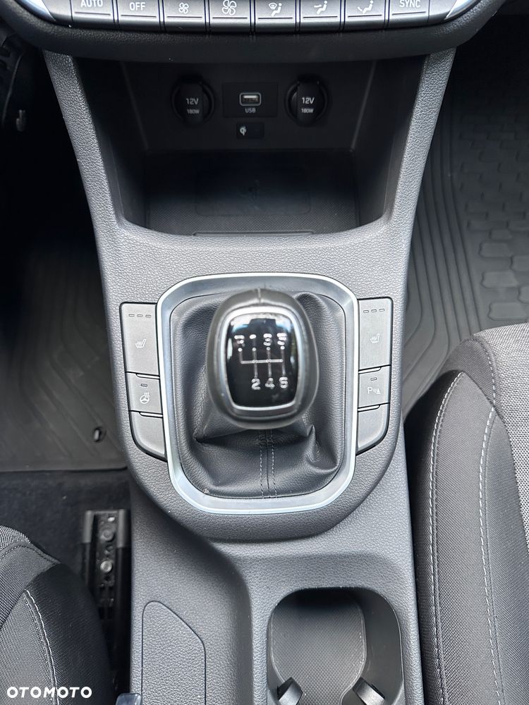 Hyundai i30 - 10