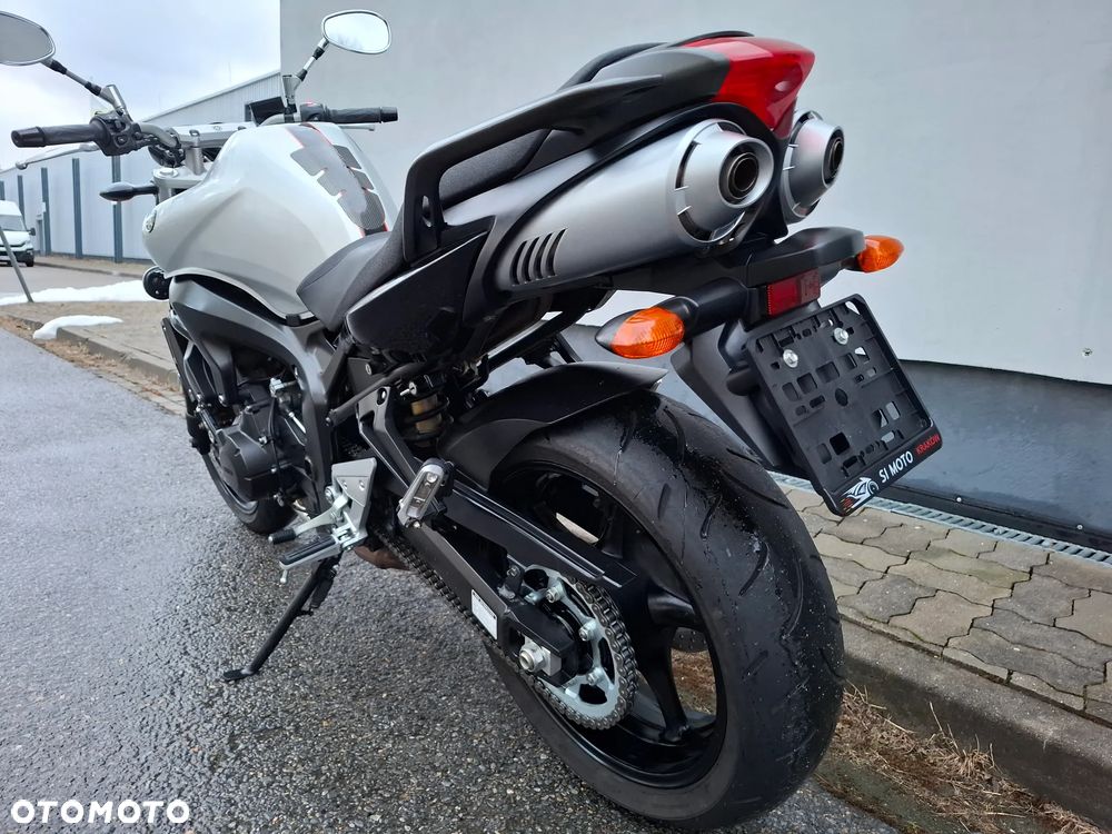 Yamaha FZ6 - 28