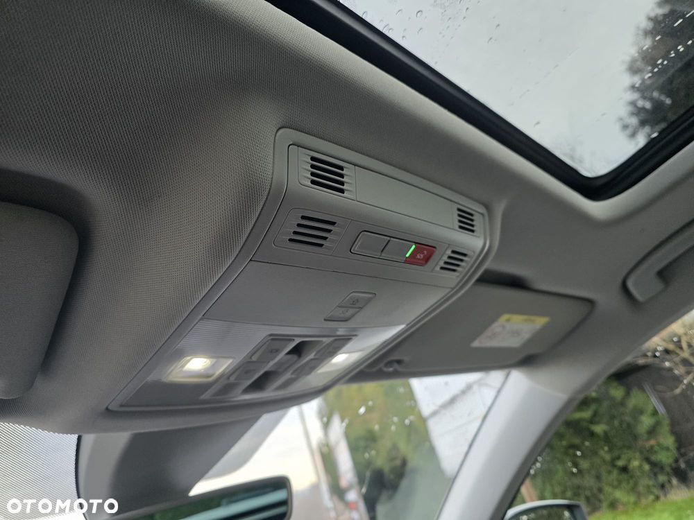 Skoda Karoq 2.0 TDI SCR 4x4 Scout DSG - 2