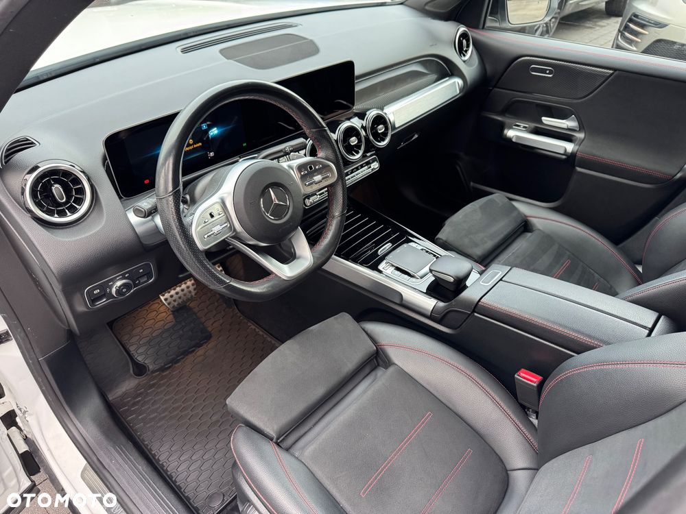 Mercedes-Benz GLB 250 4Matic 8G-DCT AMG Line - 18
