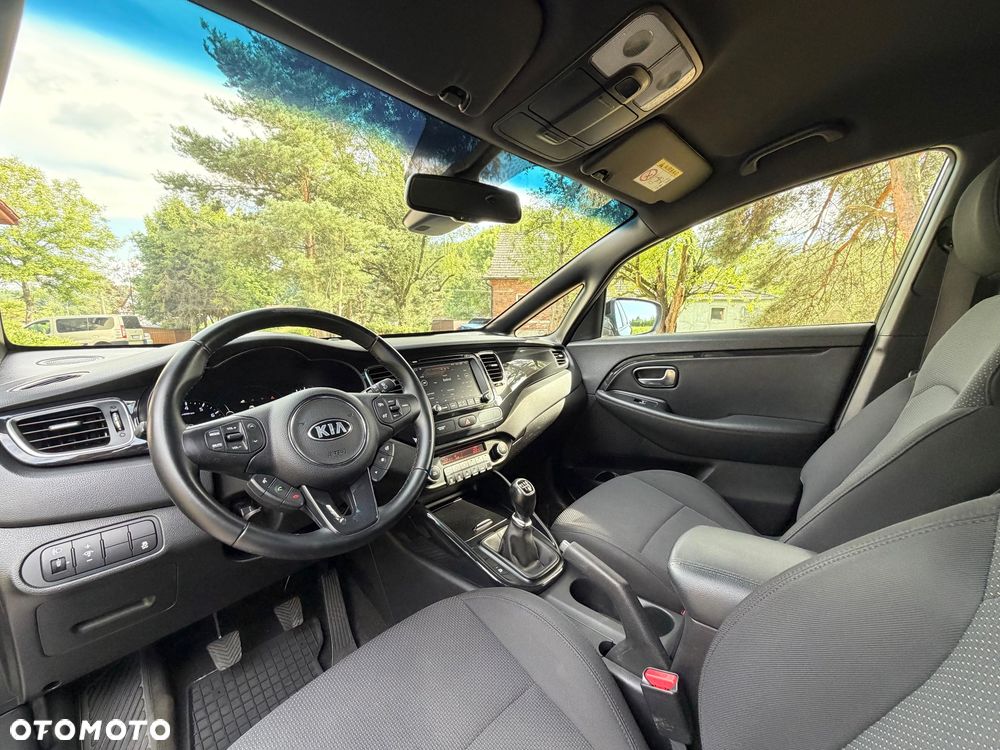 Kia Carens 2.0 GDI XL EU6 - 17