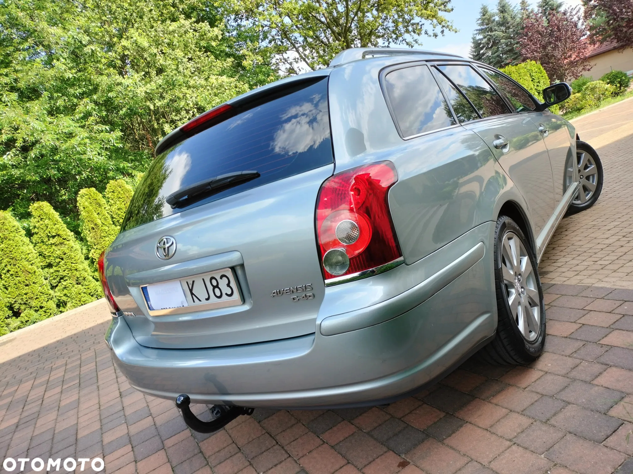 Toyota Avensis 2.0 D-4D Sol+NAVI - 4