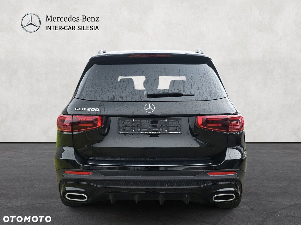 Mercedes-Benz GLB - 6