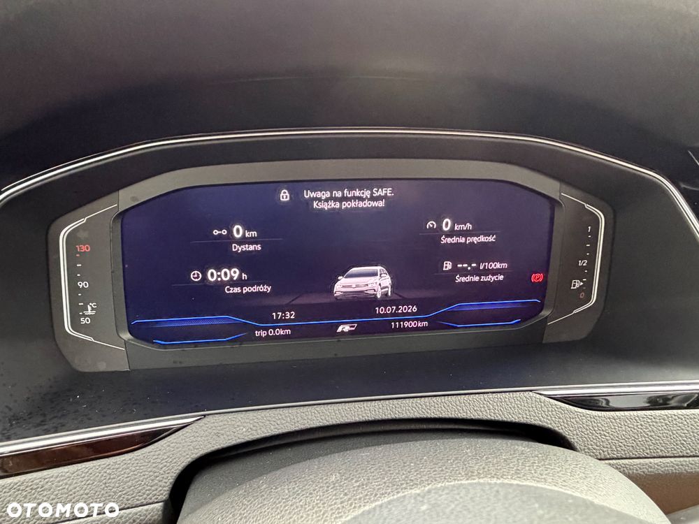 Volkswagen Passat Variant 2.0 TDI SCR DSG 4Motion Elegance - 27
