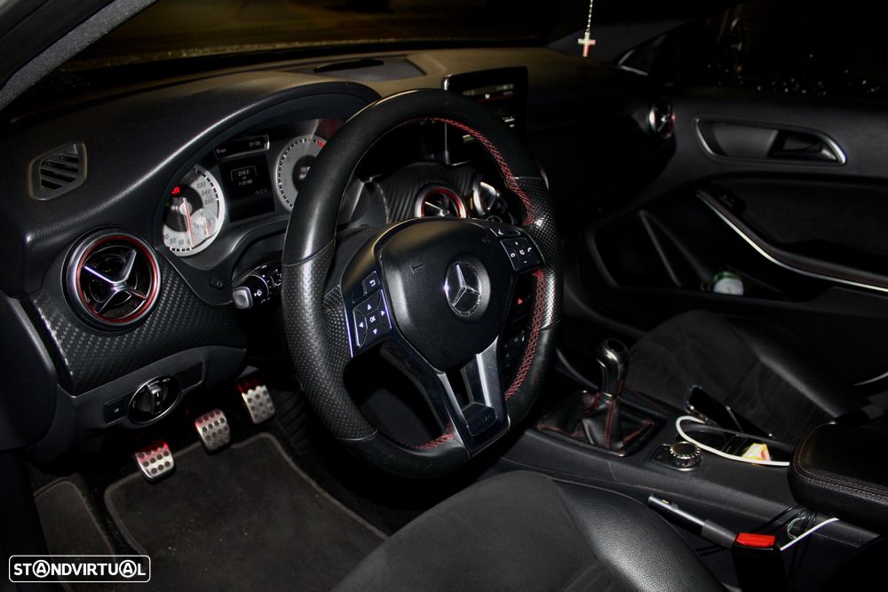 Mercedes-Benz A 160 d AMG Line - 8