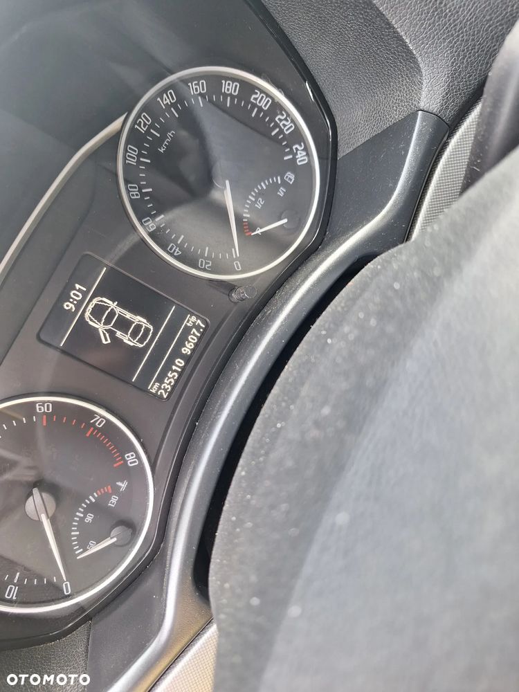 Skoda Octavia 1.8 TSI Ambiente - 6