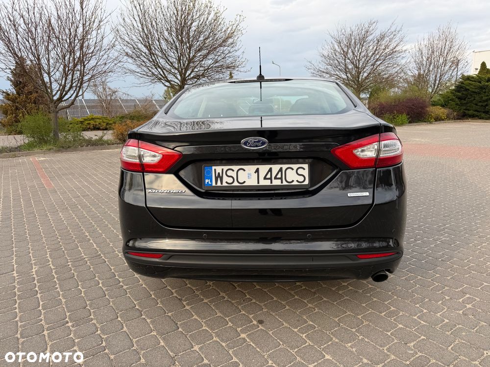 Ford Fusion - 13