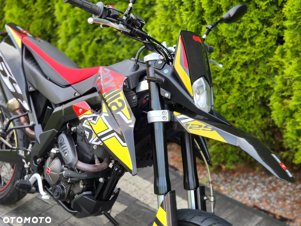 Aprilia SX - 10