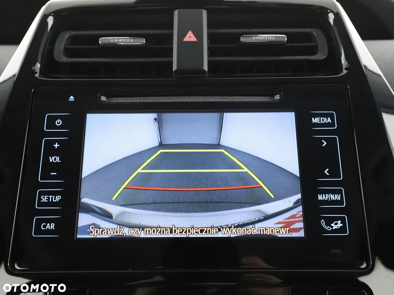 Toyota Prius 1.8 Hybrid Comfort - 24