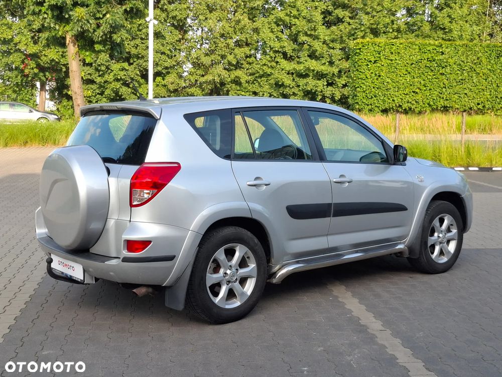 Toyota RAV4 2.2 D-4D Sol 180 - 7