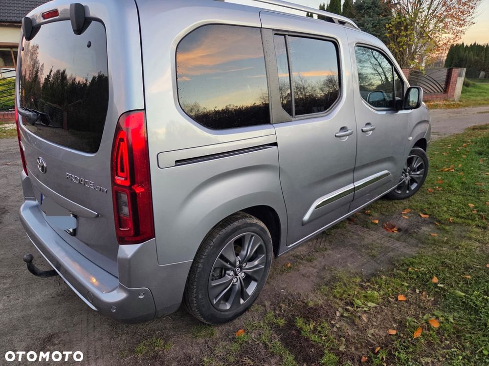 Toyota Proace City Verso 1.5 D-4D Business - 8