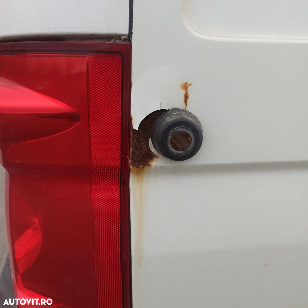 Volkswagen Crafter - 13