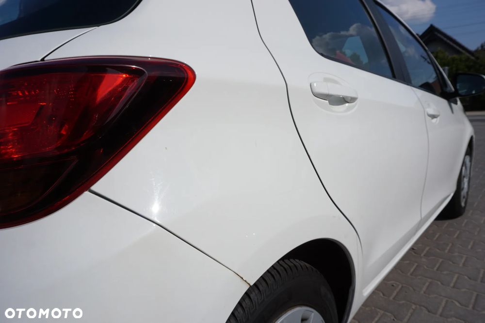 Toyota Yaris 1.33 Active EU6 - 6