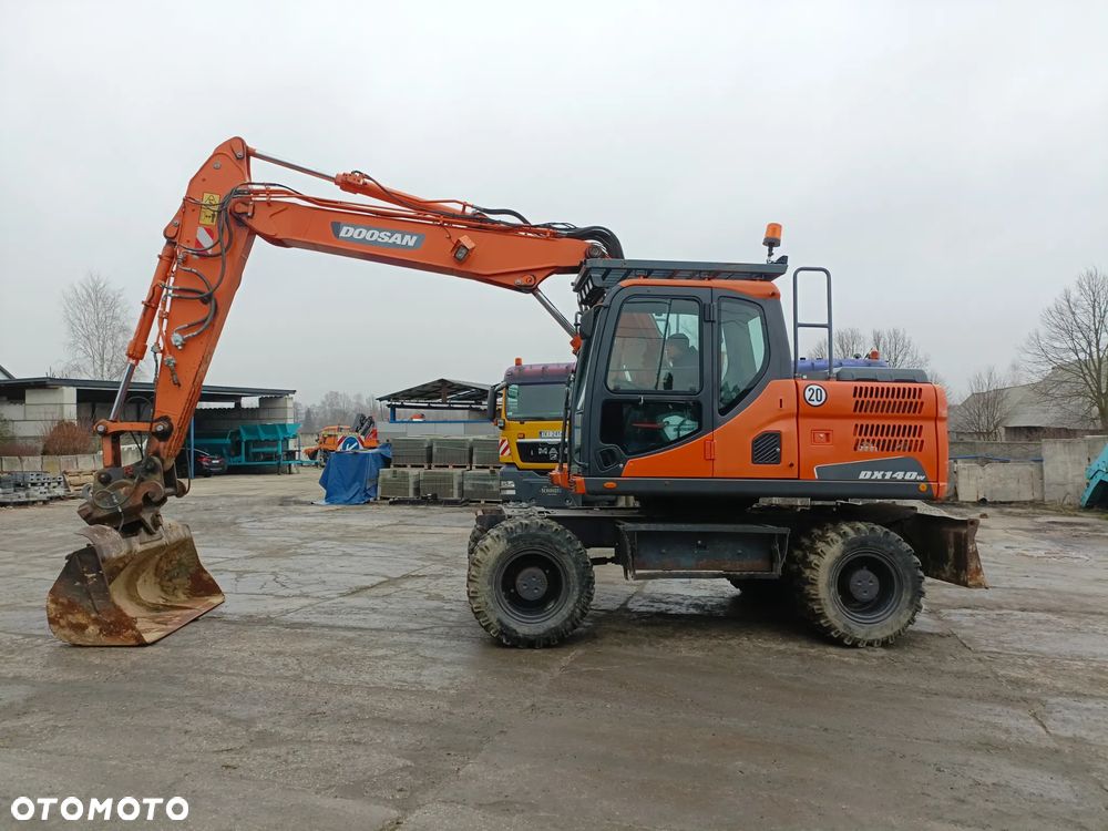 Doosan DX140 Szybkozlacze / - 1