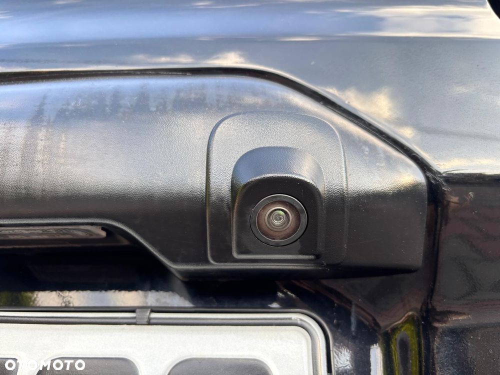Ford Tourneo Connect Grand - 36