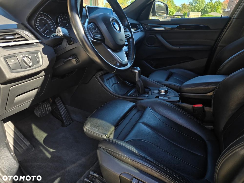 BMW X1 - 16