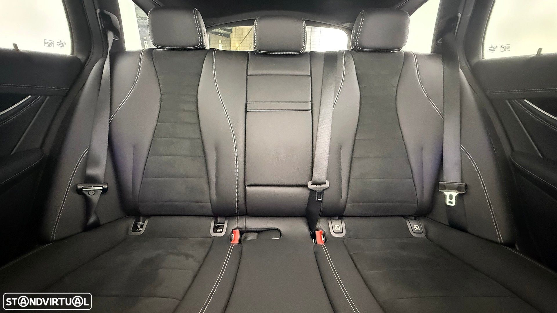 Mercedes-Benz E 300 de AMG Line - 51