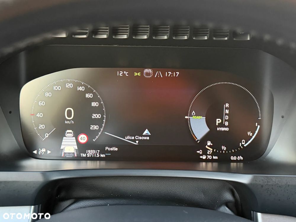 Volvo XC 90 - 17