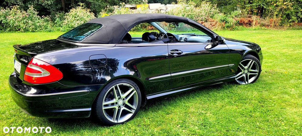 Mercedes-Benz CLK - 11