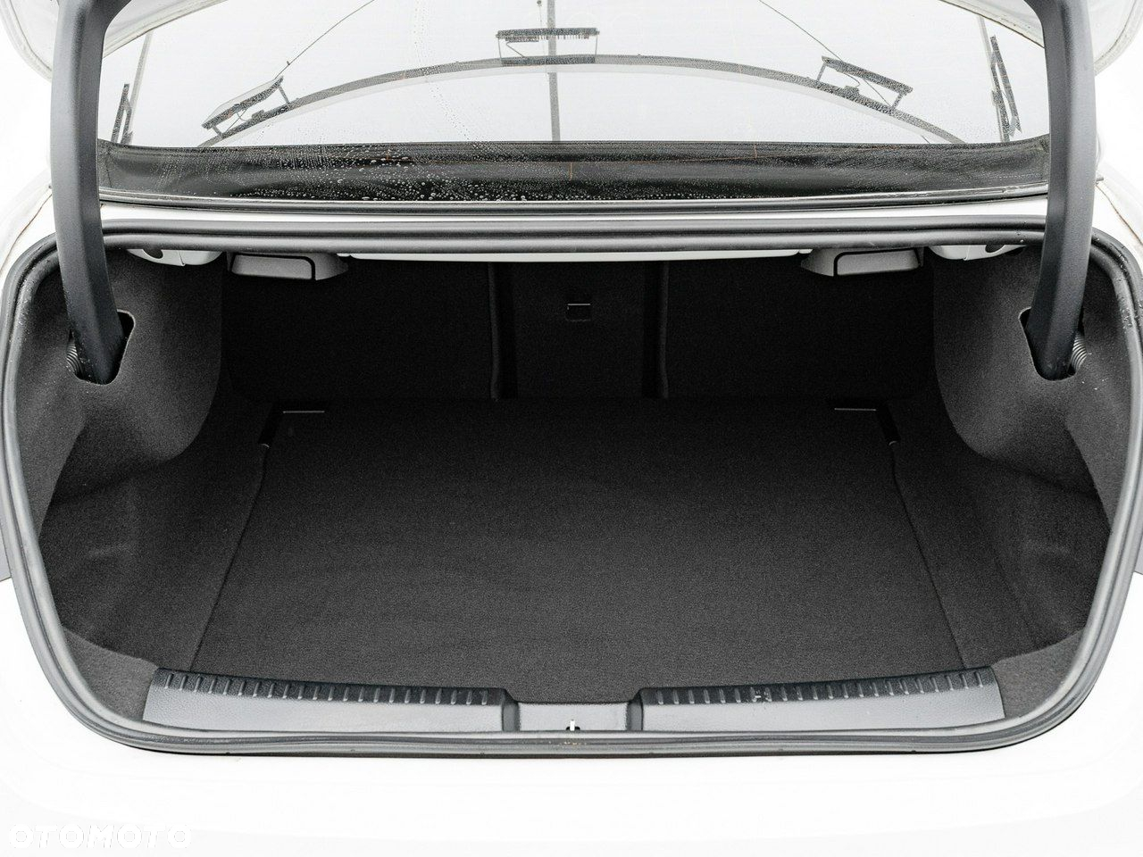 Mercedes-Benz CLA - 27